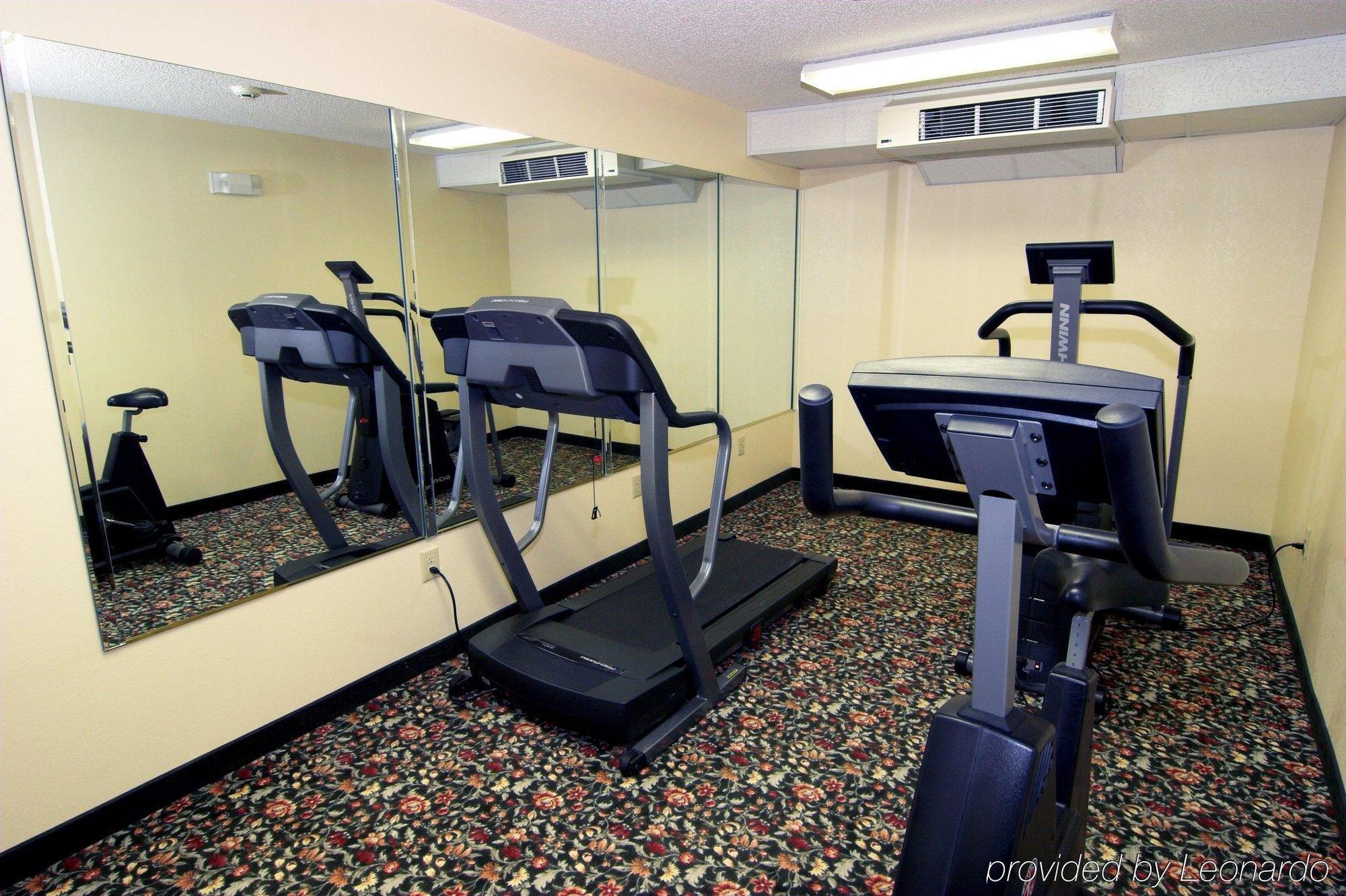 Days Inn By Wyndham Burlington East Haw River Facilidades foto